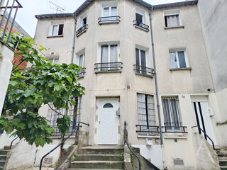  Immeuble à vendre 15 + pièces 434 m²