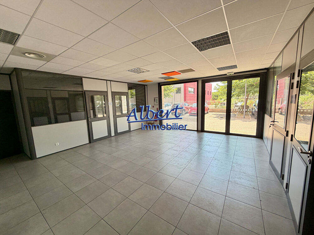   Local commercial La Seyne Sur Mer 115.66 m2 La seyne sur mer