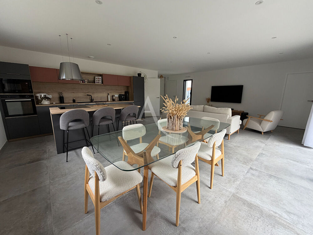 Location Maison Maison 3 chambres - 104 m² - LA GENETOUZE La genetouze