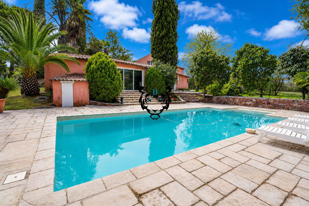 � vendre  Maison Roquebrune-sur-Argens (83520)