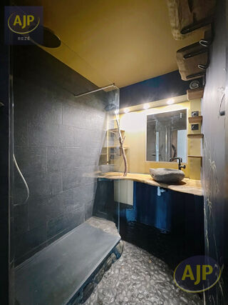 Vente Appartement Appartement  3 pièce(s) 67 m2 Reze
