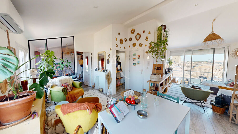 Vente Appartement Centre ville, T2 rénové, Vue cathédrale, terrasse, vendu loué Narbonne