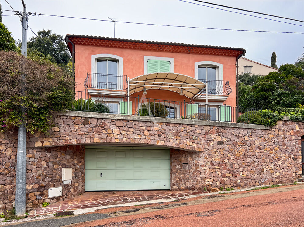 à vendre  Maison Théoule-sur-Mer (06590)