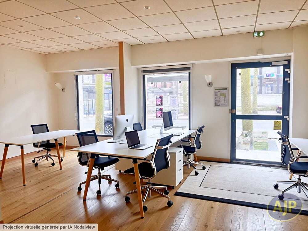   Local commercial Saintes  138 m2 