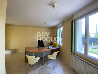  Maison à vendre 14 pièces 216 m²
