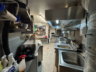  Immeuble � vendre 15 + pi�ces 365 m�