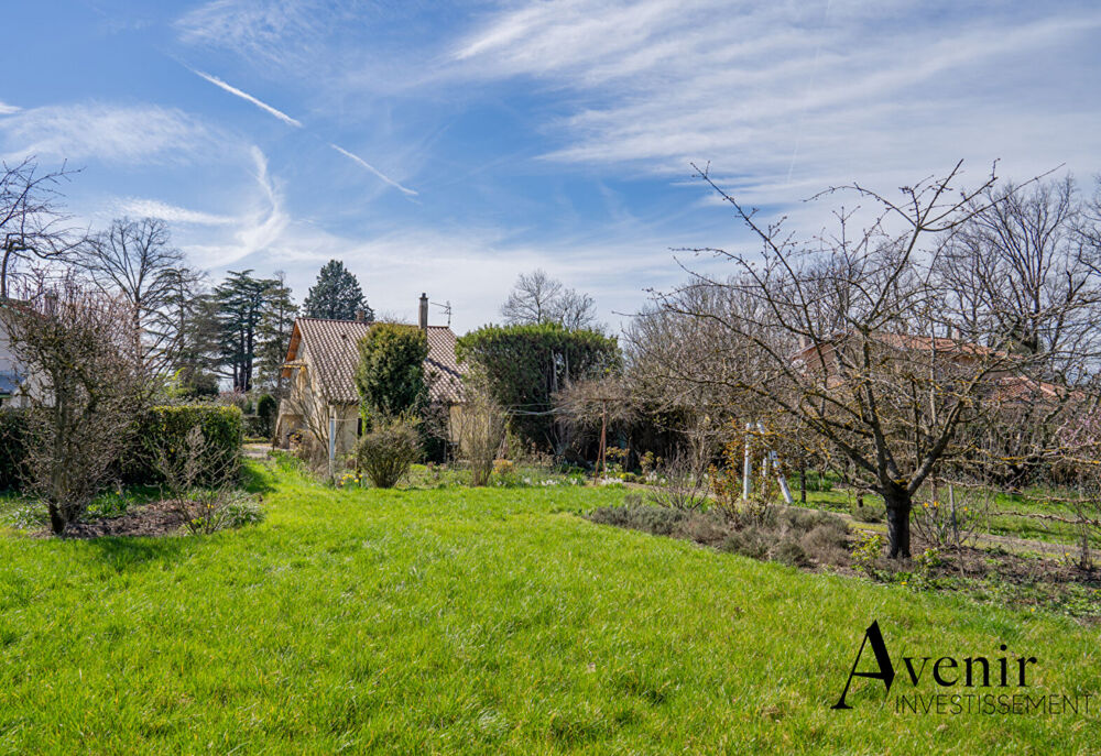 Vente Maison Maison de 110m2 sur un magnifique terrain arboré de 1234m2 Chemin de Fontville à  Ecully Ecully