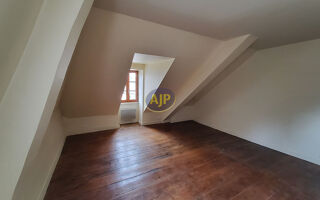  Appartement à louer 1 pièce 26 m²