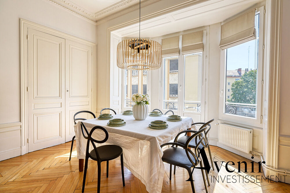 Vente Appartement Brotteaux  Élégant appartement familial Art Déco de 141 m² Lyon 6