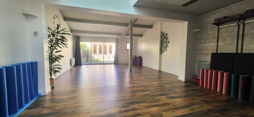 Vente Maison BORDEAUX CAUDÉRAN MAISON À USAGE PROFESSIONNEL AVEC STATIONNEMENT ET JARDIN Bordeaux