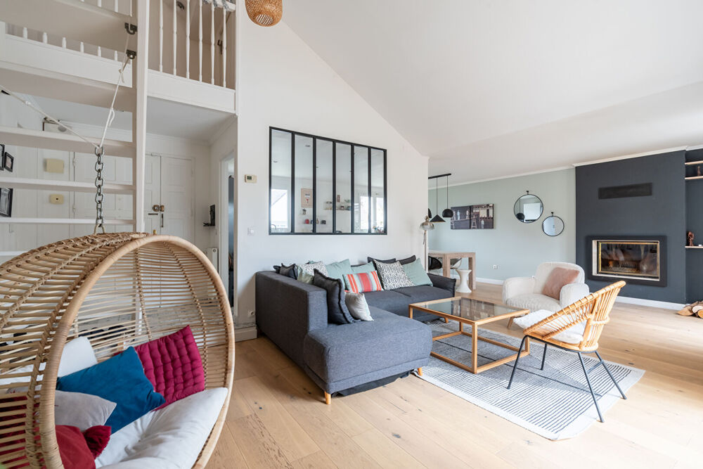 Maison Montesson - 206,06 m² - 7 pièces