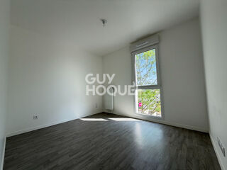 Appartement à louer 3 pièces 61 m²