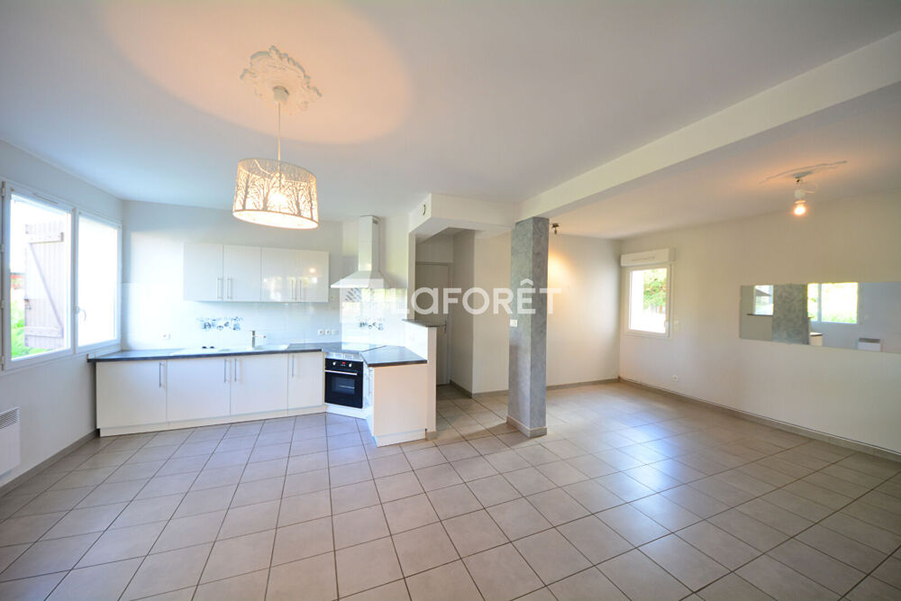 Appartement Fronton 4 pièce(s) 80 m2