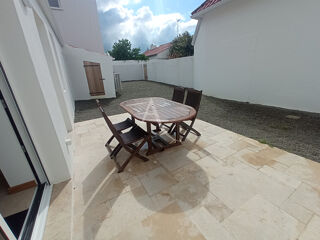  Maison à louer 4 pièces 98 m²