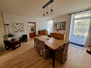  Maison à vendre 8 pièces 220 m²