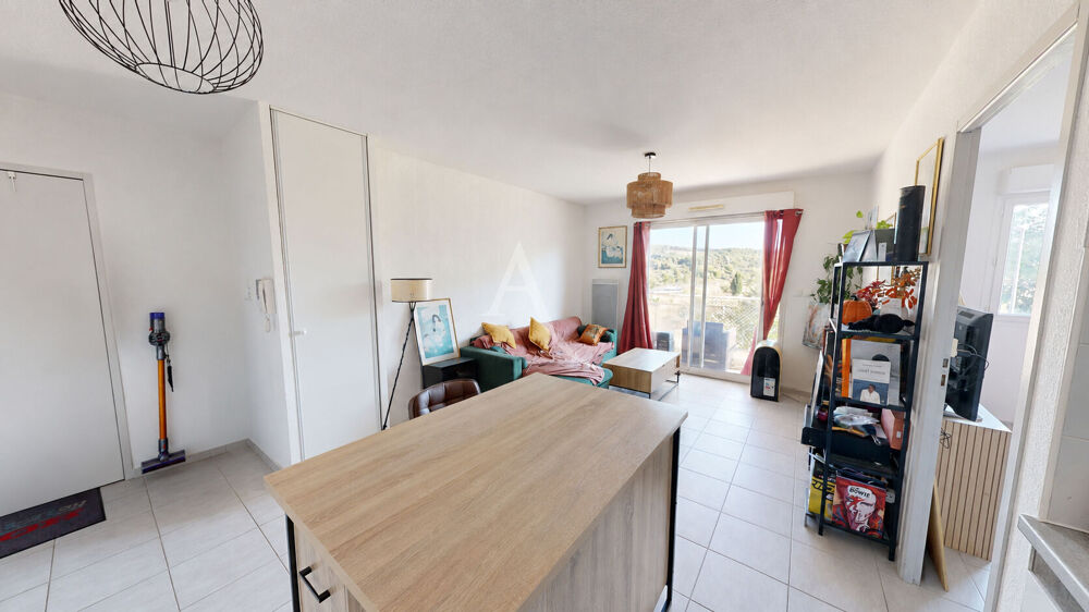 Appartement T2 avec terrasse et 2 stationnements - Quartier Réveillon - vue dégagée