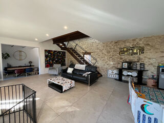  Maison  vendre 6 pices 160 m