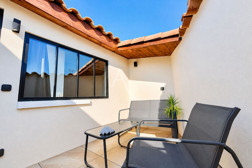 Location Maison MÈZE CENTRE - Maison de ville d'exception - T3 meublée avec terrasse tropézienne Meze