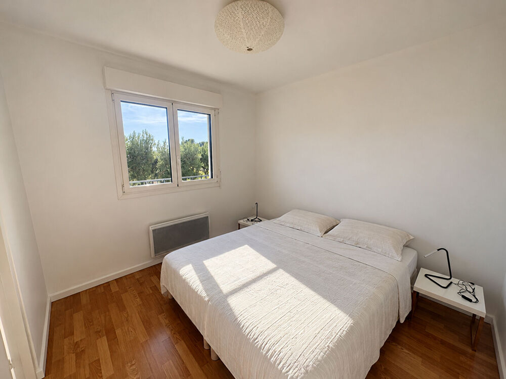 Vente Appartement Appartement de 3 pièces à vendre à Bandol avec Terrasse et vue mer Bandol