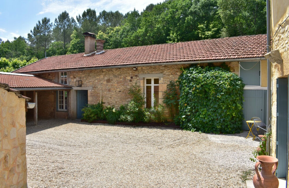 Vente Maison Magnifique ensemble en pierres, grange en bois et forêt attenante Prayssac