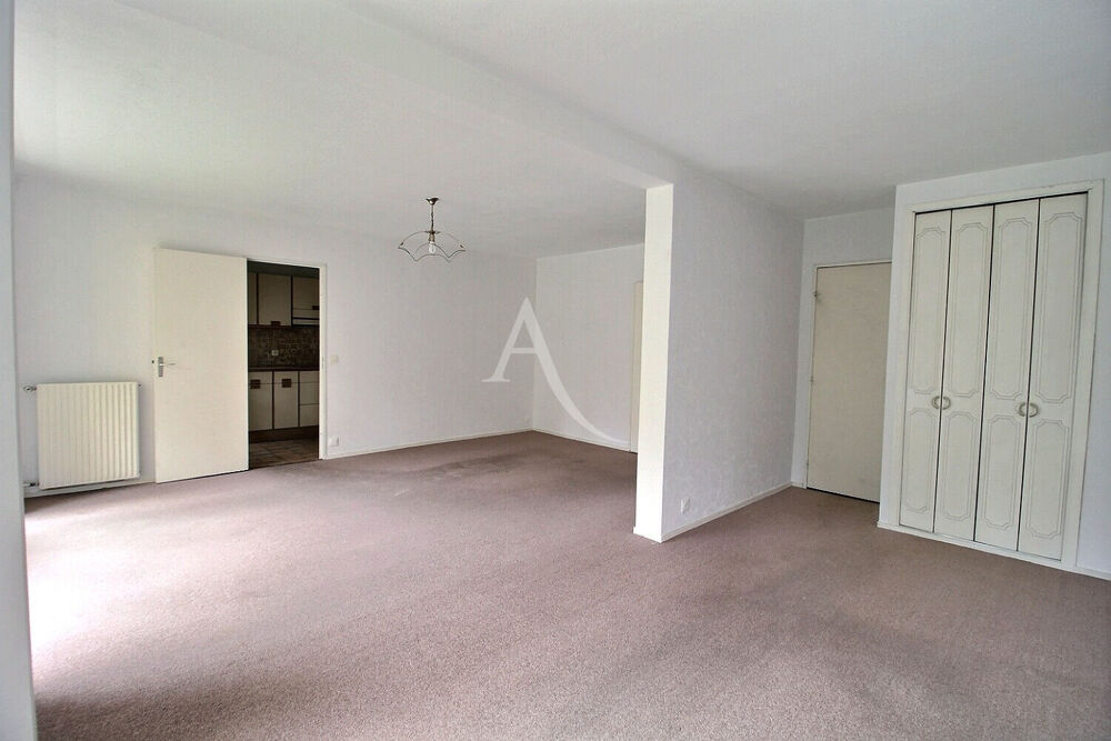 Vente Appartement Appartement  Elancourt 4 pièces 83 m² Elancourt