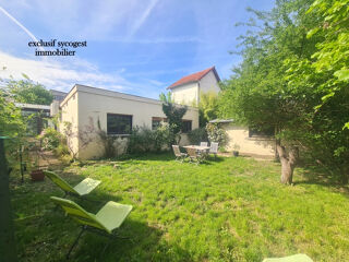  Maison � vendre 9 pi�ces 235 m�