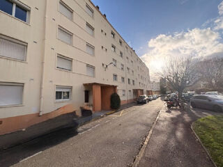  Appartement � vendre 4 pi�ces 65 m�