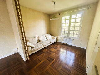  Maison � vendre 9 pi�ces 200 m�