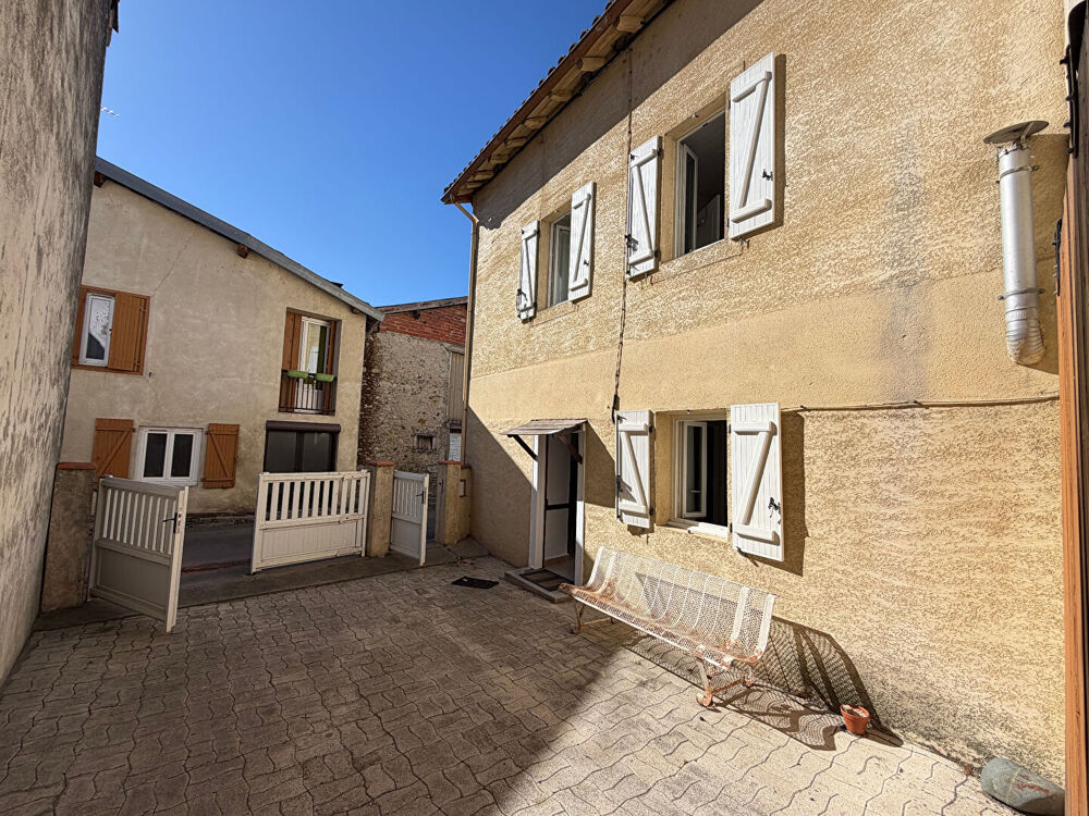 Vente Maison Maison de village avec dépendance et cour 09190. Taurignan vieux