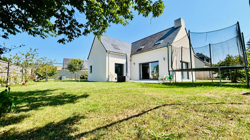 Maison 6 pièces 134 m² · à Saint Lyphard · 134 m² · 388 500 €