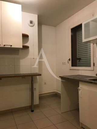Location Appartement Appartement  Charenton le Pont - 2 pièces - 46,90 m² Charenton le pont