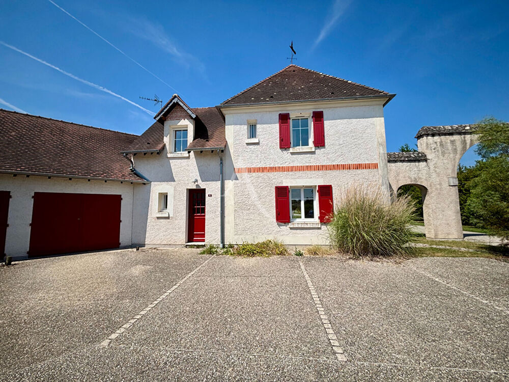 Maison avec jardin dans une résidence de caractère