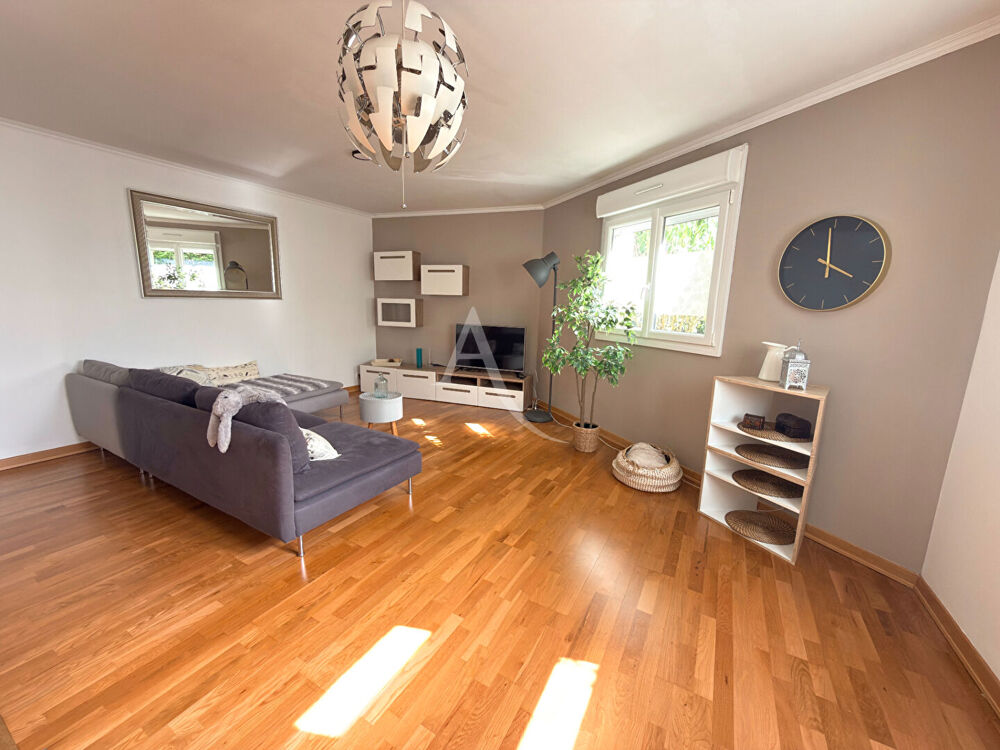 Location Appartement APPARTEMENT F2 DE 70M2 MEUBLÉ METZ GARE Metz
