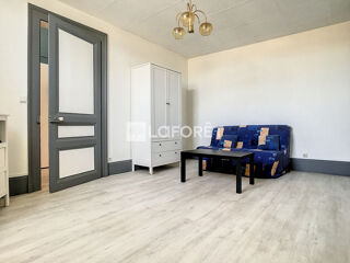  Appartement à louer 1 pièce 34 m²