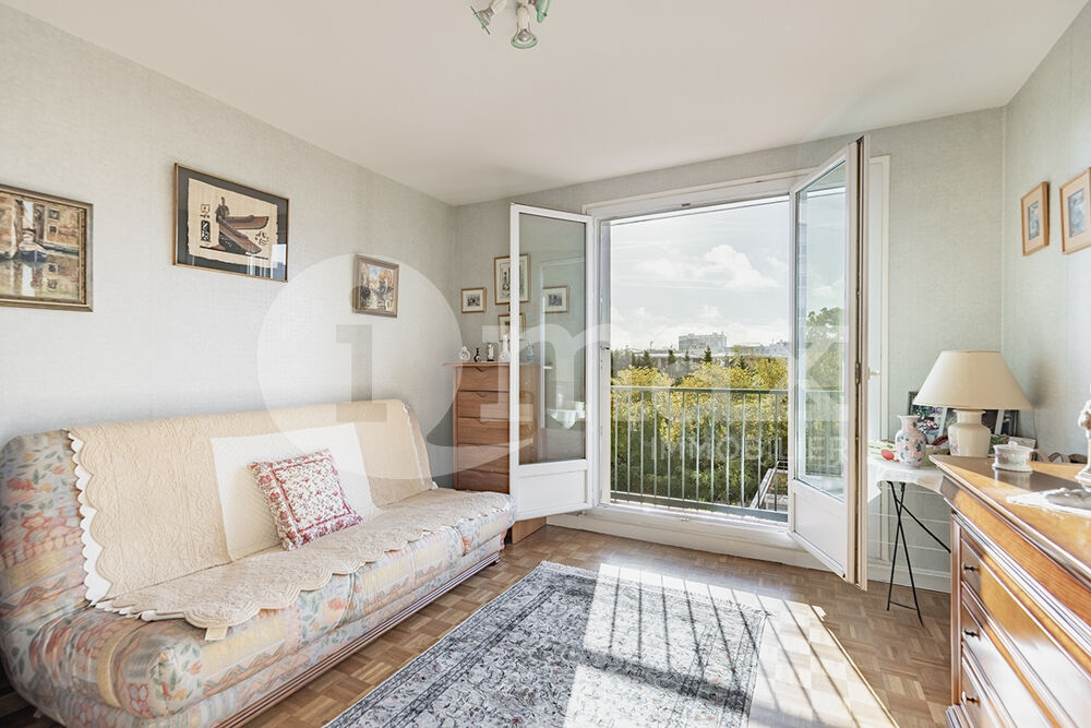 Vente Appartement COURBEVOIE KILFORD - 3 PIECES 75 m² + BALCON + PARKING - 420 000  FAI Courbevoie