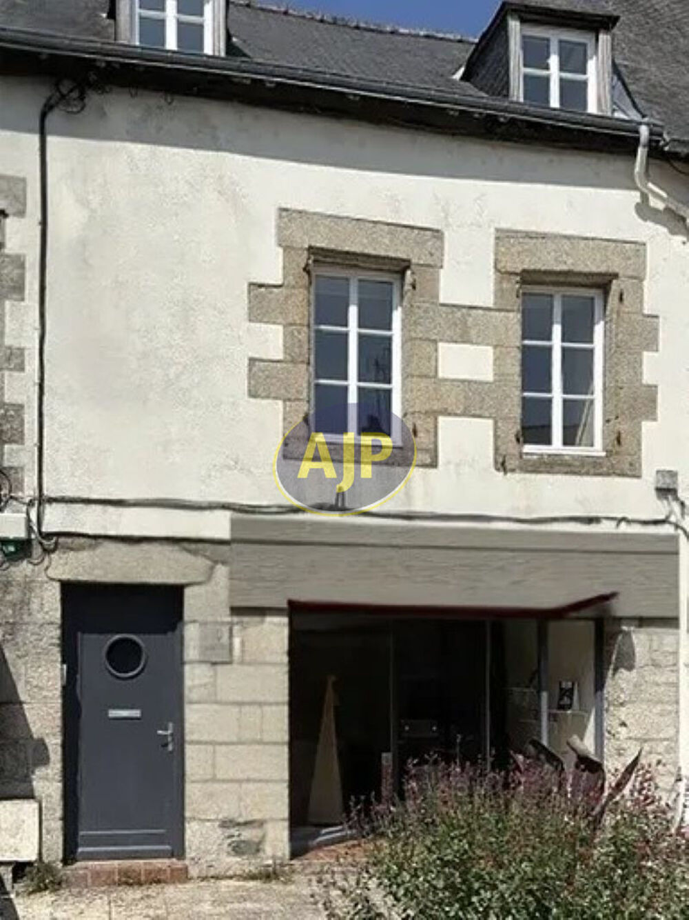Maison Pontivy + commerce