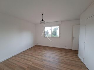  Appartement à louer 1 pièce 29 m²
