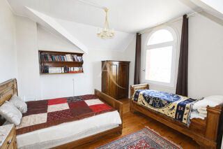  Maison � vendre 7 pi�ces 240 m�