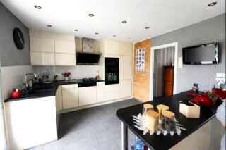  Maison à vendre 4 pièces 132 m²