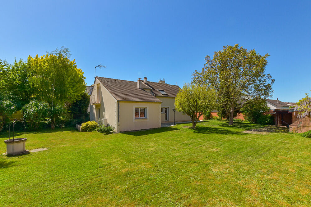 Vente Maison Une maison familiale d'exception aux portes de Guignes ! Guignes