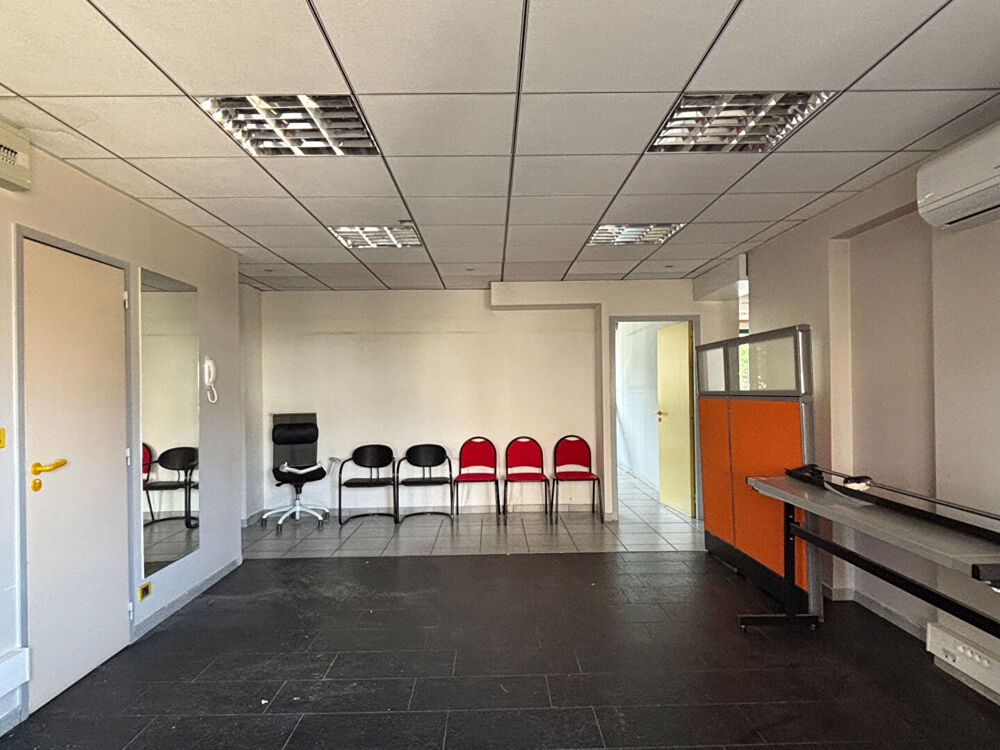   À VENDRE - BUREAUX de 277 m² Bourg en bresse