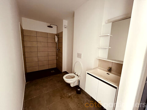  Appartement  louer 1 pice 38 m