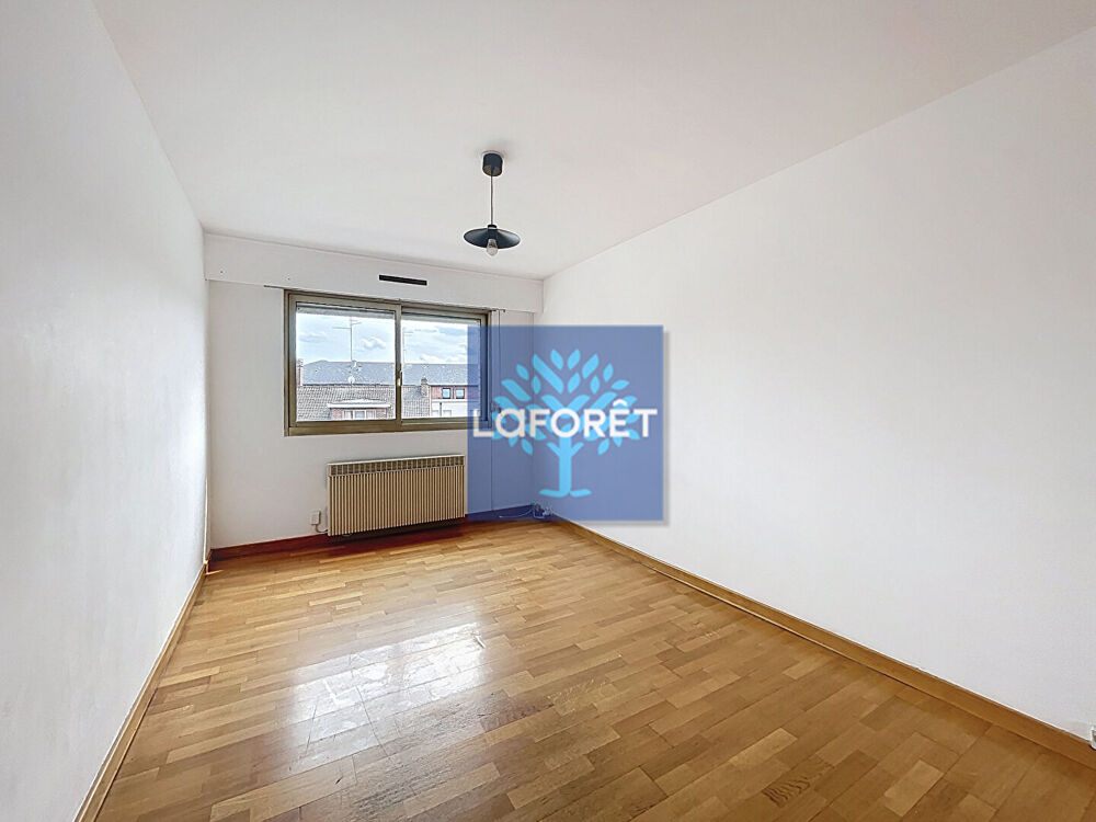 VALENCIENNES CENTRE VILLE Appartement de Type 3 de 74,36 m2, très lumineux avec stationnement privatif et sécurisé