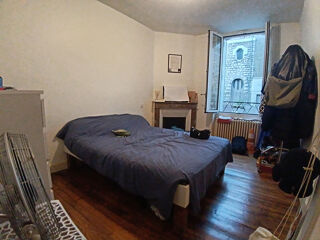  Appartement à louer 3 pièces 70 m²
