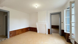  Appartement à louer 4 pièces 81 m²
