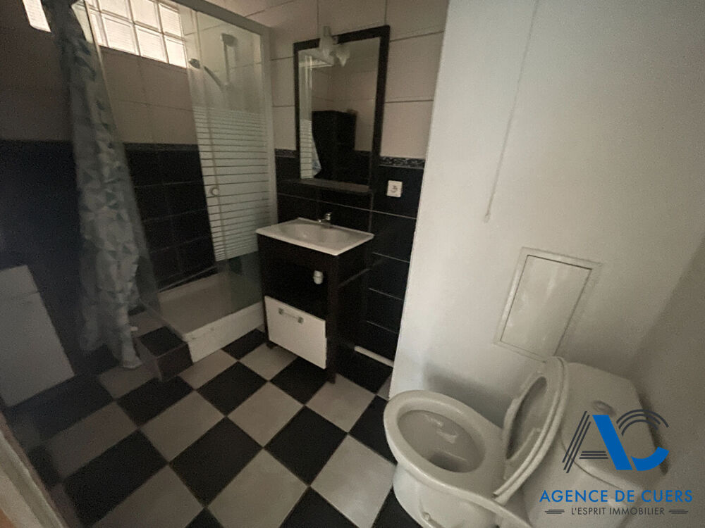 Appartement Cuers 3 pièce(s) 90 m2