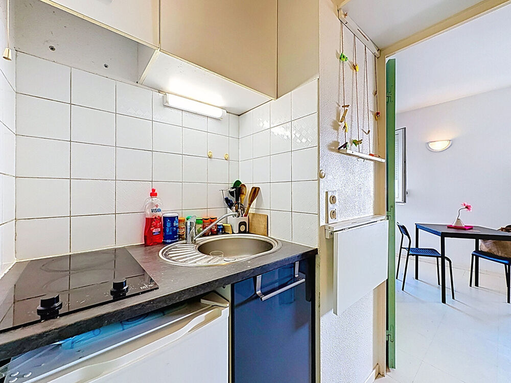 Appartement type studio Avignon 1 pièce 21 m2 proche des remparts