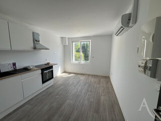  Immeuble à vendre 12 pièces 173 m²