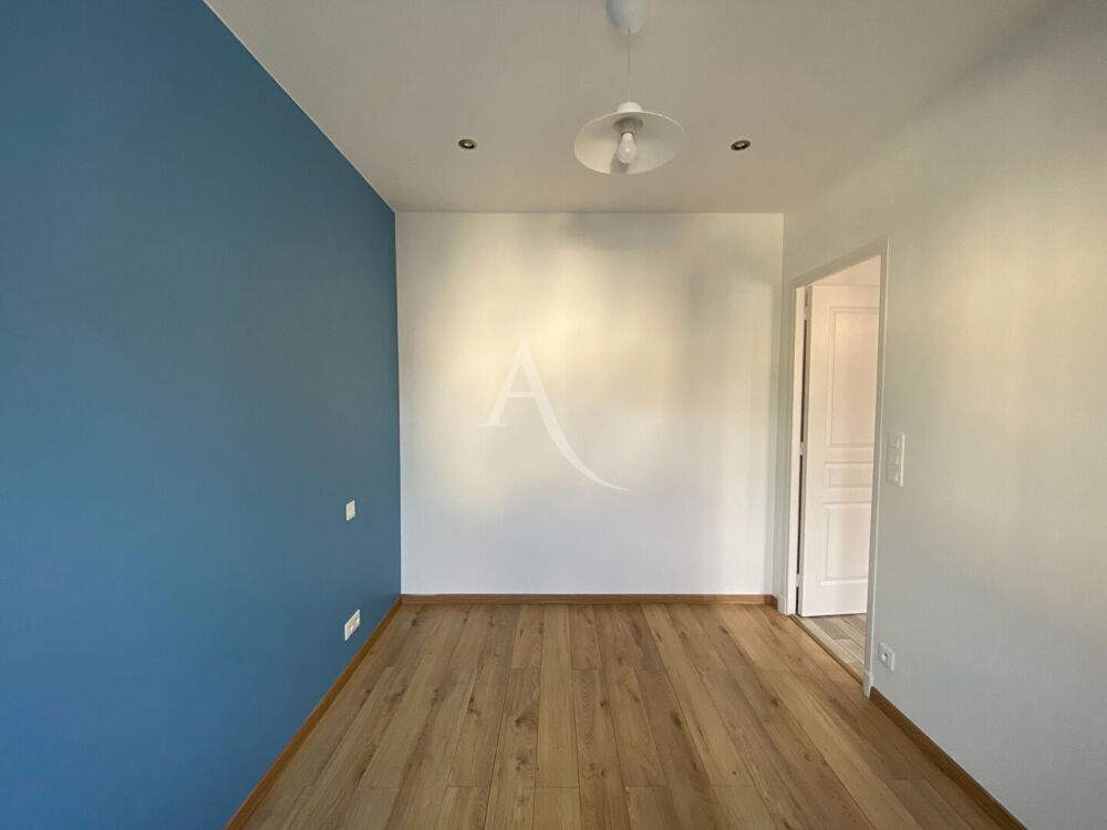 Appartement Crosne 2 pièce(s) 25.9 m2
