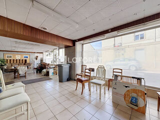  Immeuble à vendre 15 + pièces 459 m²